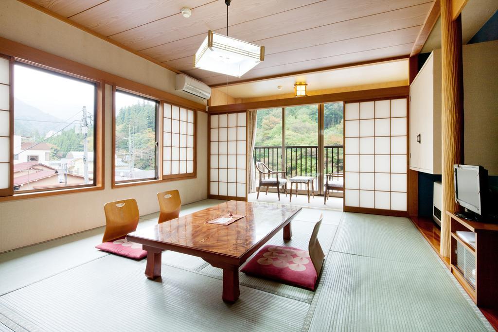 中之条 志摩温泉Ayameya旅馆酒店 客房 照片